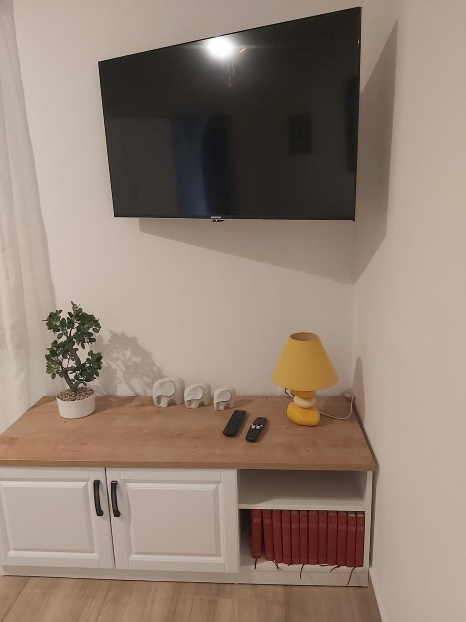 Apartment Lara Medulin Exteriör bild